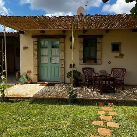 Graziosa Stanza Campidanese Su Segundu Guest House Oristano Exterior photo